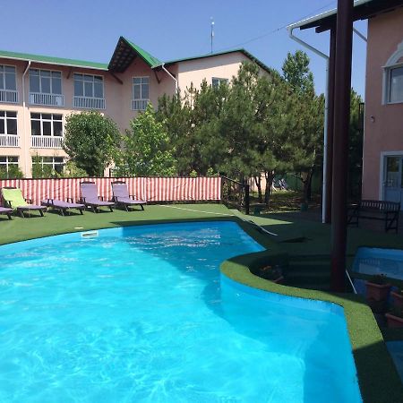 Hotel Allians Koblevo Εξωτερικό φωτογραφία